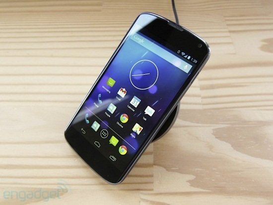 谷歌Nexus 4无线充电底座